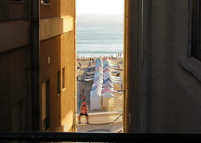 Mare Baixa Oceanside * Назаре